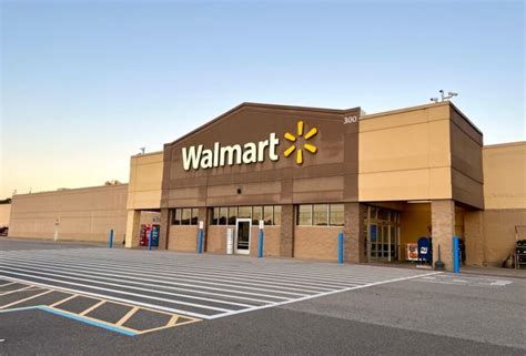 the closest walmart store|More.